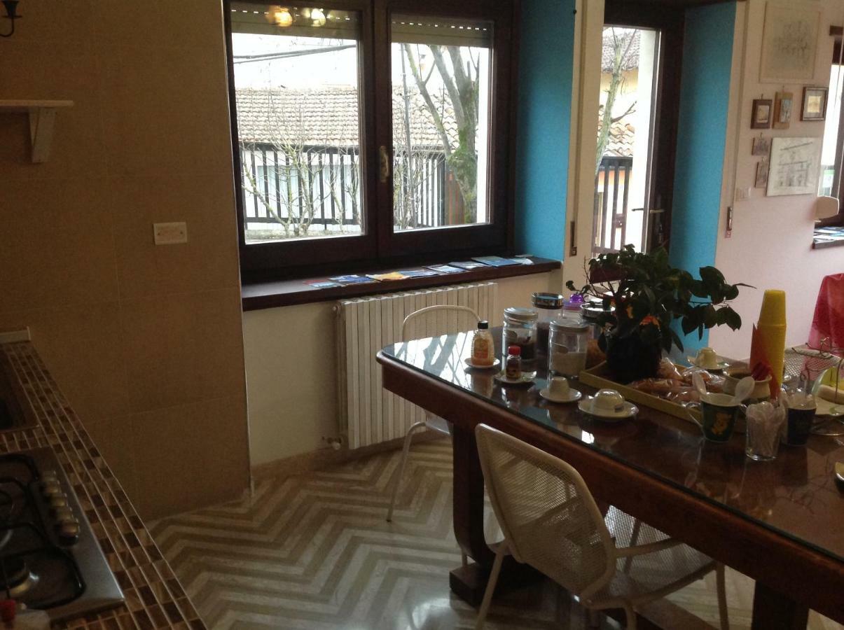 Bed & Breakfast Da Charlie LʼAquila Zewnętrze zdjęcie